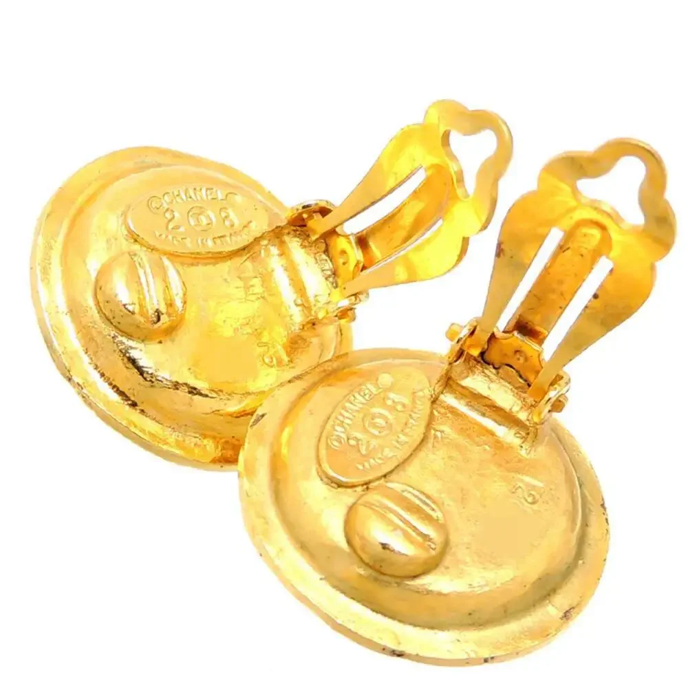 CHANEL Gold Pearl Earrings